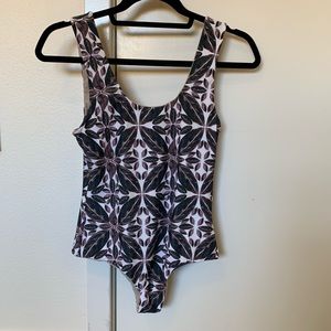 Posh Pua Napili One Piece Size M